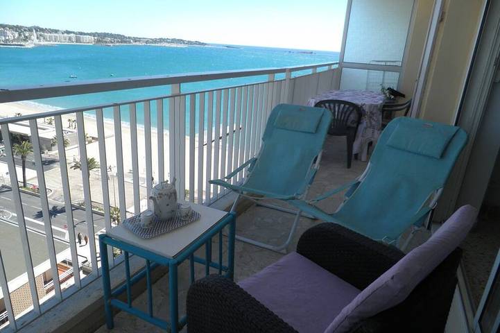 Appartement entier, F2 Front De Mer avec Wifi et Garage in Fréjus Plage, Fréjus