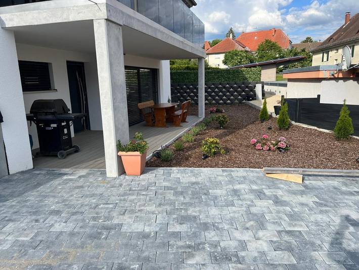 Ferienwohnung für 4 Personen, mit Terrasse und Garten in Tengen