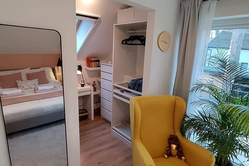 Dein ruhiges Traumhaus in Tata, in See- und Golfplatznähe für max 8 Gäste in Totis, Kleingebiet Totis