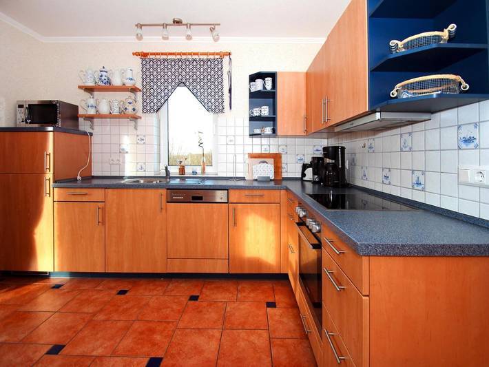 Ferienhaus für 8 Personen, mit Terrasse und Garten in Neßmersiel - 2