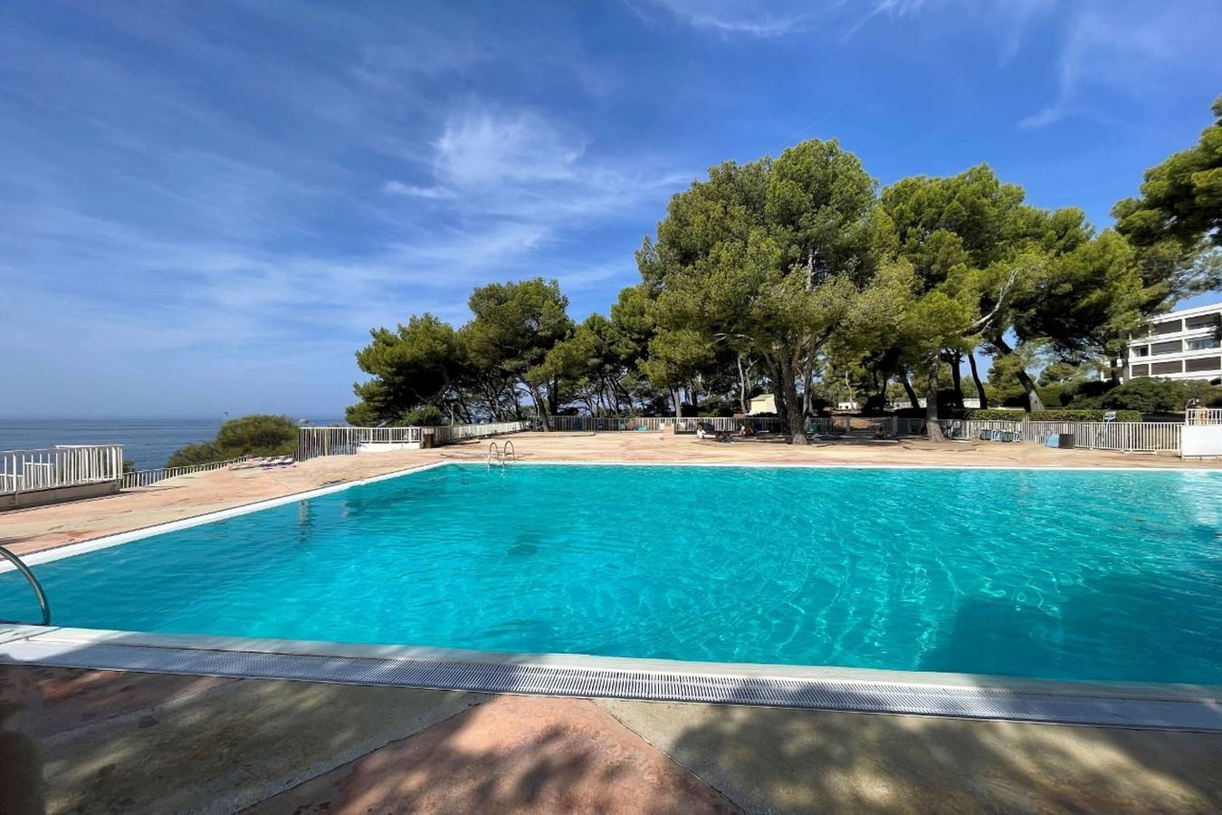 Geheel appartement, Vakantieappartement voor 4 personen met zwembad in Bandol, Middellandse Zeekust (Frankrijk)