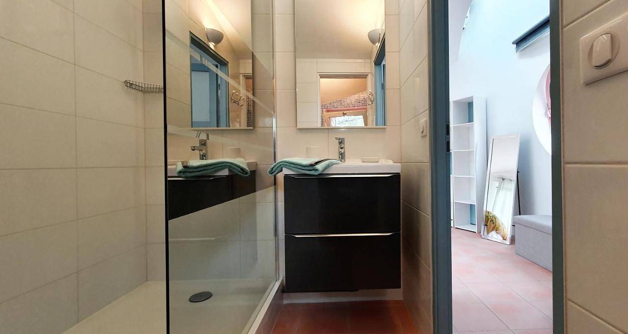 Double Room with Garden View in Boutigny-sur-Essonne, Parc naturel régional du Gâtinais français