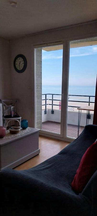 Gîte pour 6 personnes, avec vue ainsi que balcon et piscine dans Casino de Cayeux - 4