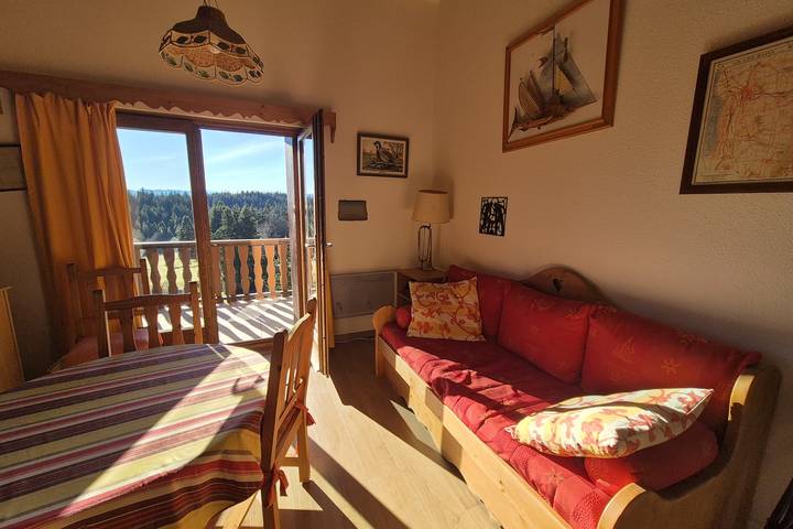 Gîte pour 4 personnes, avec balcon, adapté aux familles dans Le Revard - 2