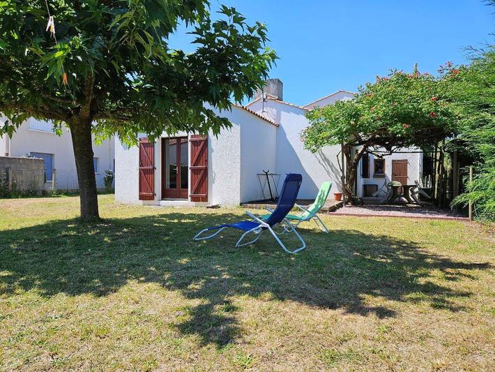 Ferienhaus für 5 Personen, mit Terrasse und Garten