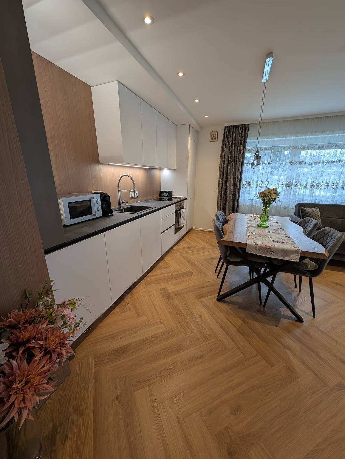 Apartamento entero, Apartamento 'Reichenau' con terraza privada, jardín privado y Wi-Fi in Reichenau, Untersee