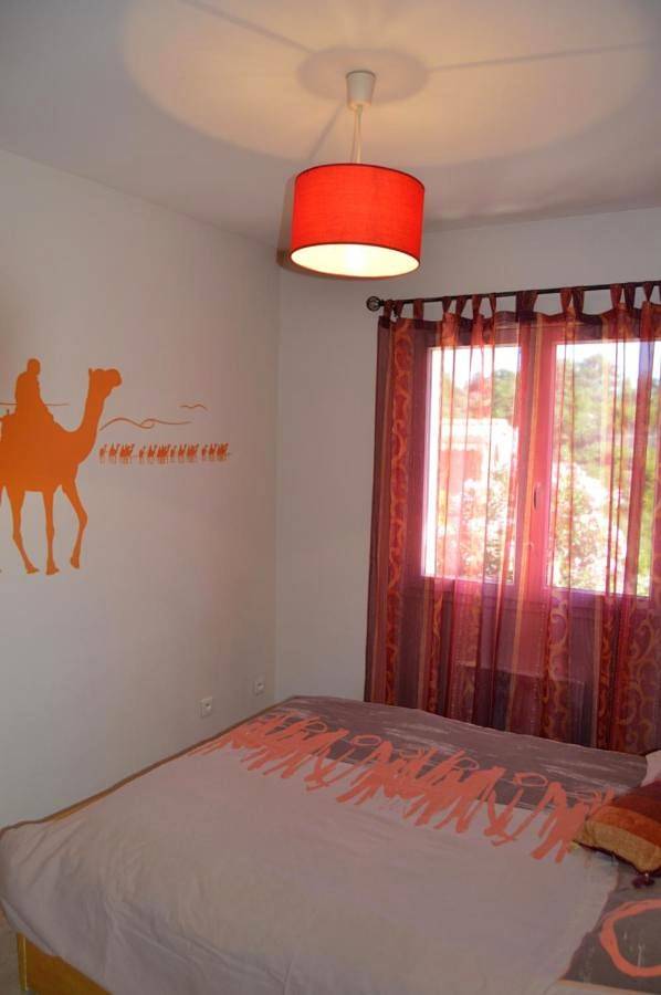 Location de vacances pour 4 personnes, avec jardin à Ucel - 4