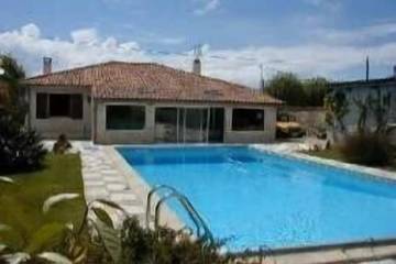 Gîte pour 6 personnes, avec jardin à Clavette (Charente-Maritime)