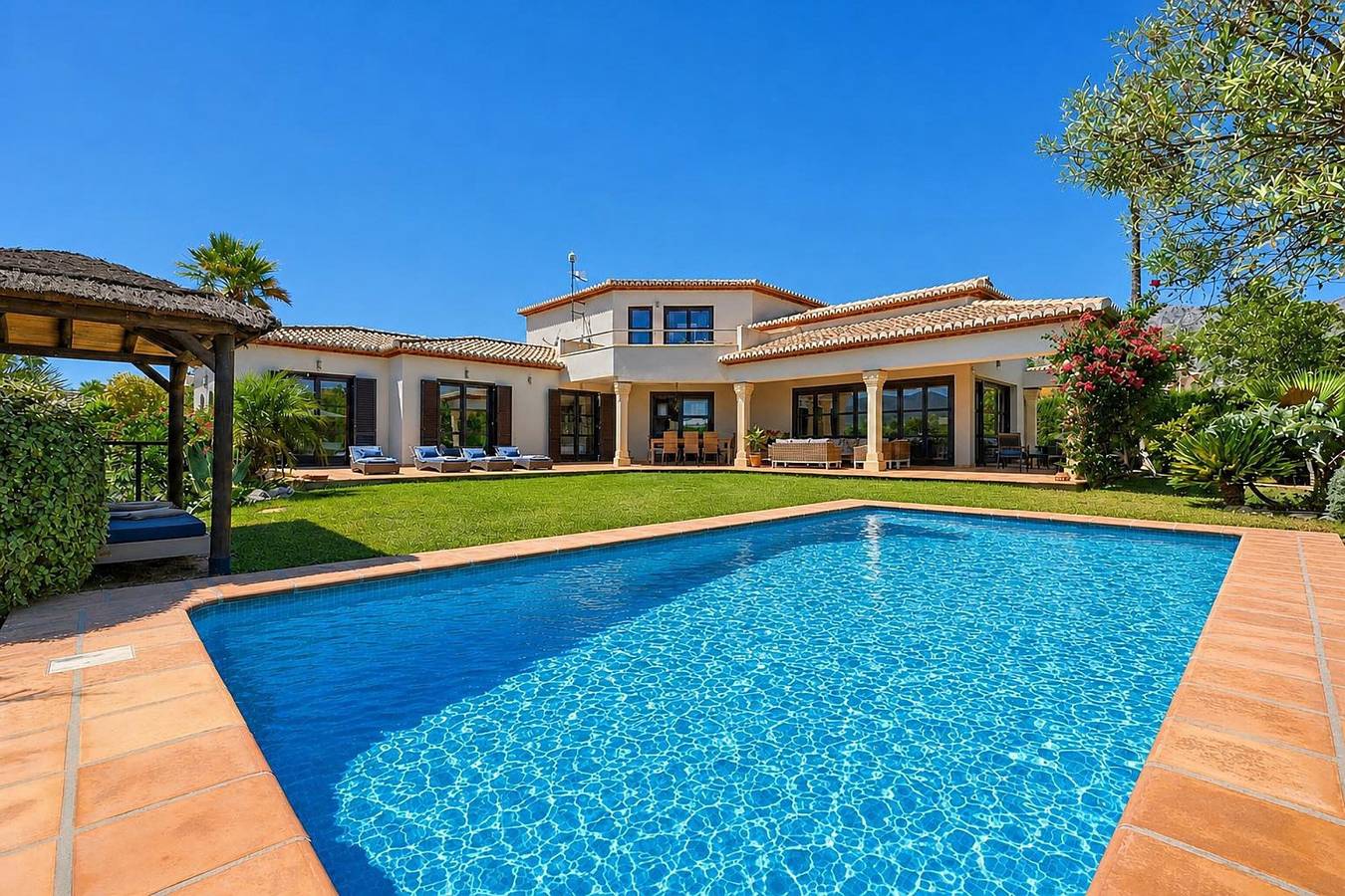 Daru dunya in Beniarbeig, Costa Blanca