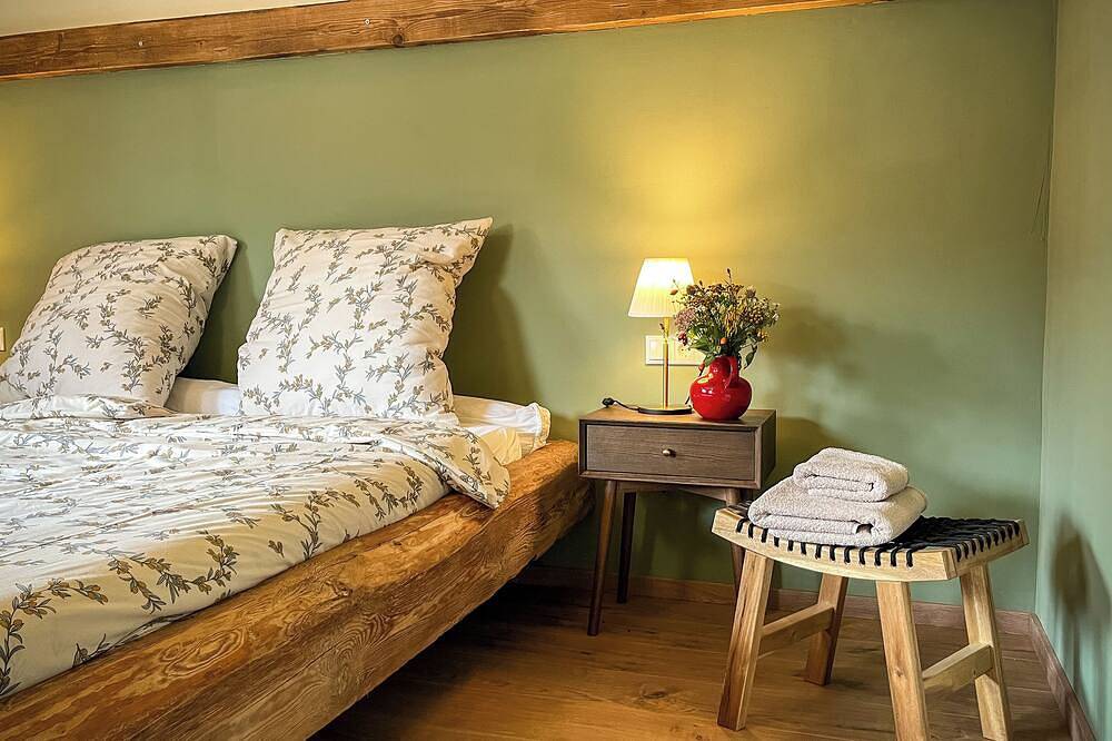 Ganze Wohnung, Entschleunigung pur: Stylisches Natur-Refugium mit Sauna & Hühner-Idylle in Hofheim in Unterfranken, Landkreis Haßberge