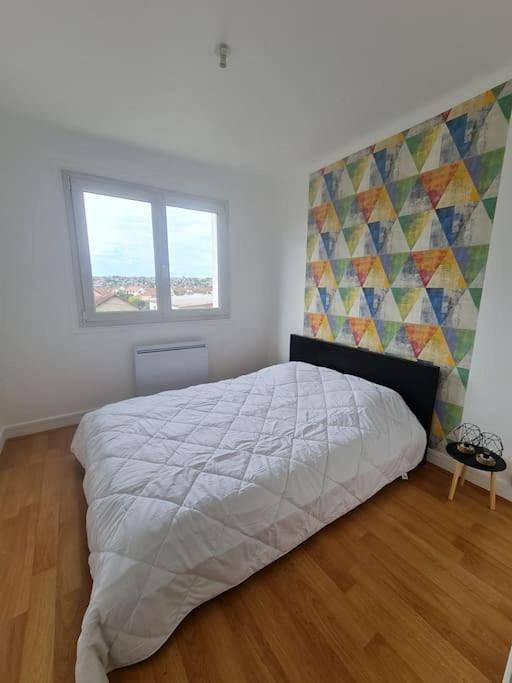 Appartement entier, T3 cosy proche Paris, tous commerces et Rer à pied in Viry-Châtillon, Essonne