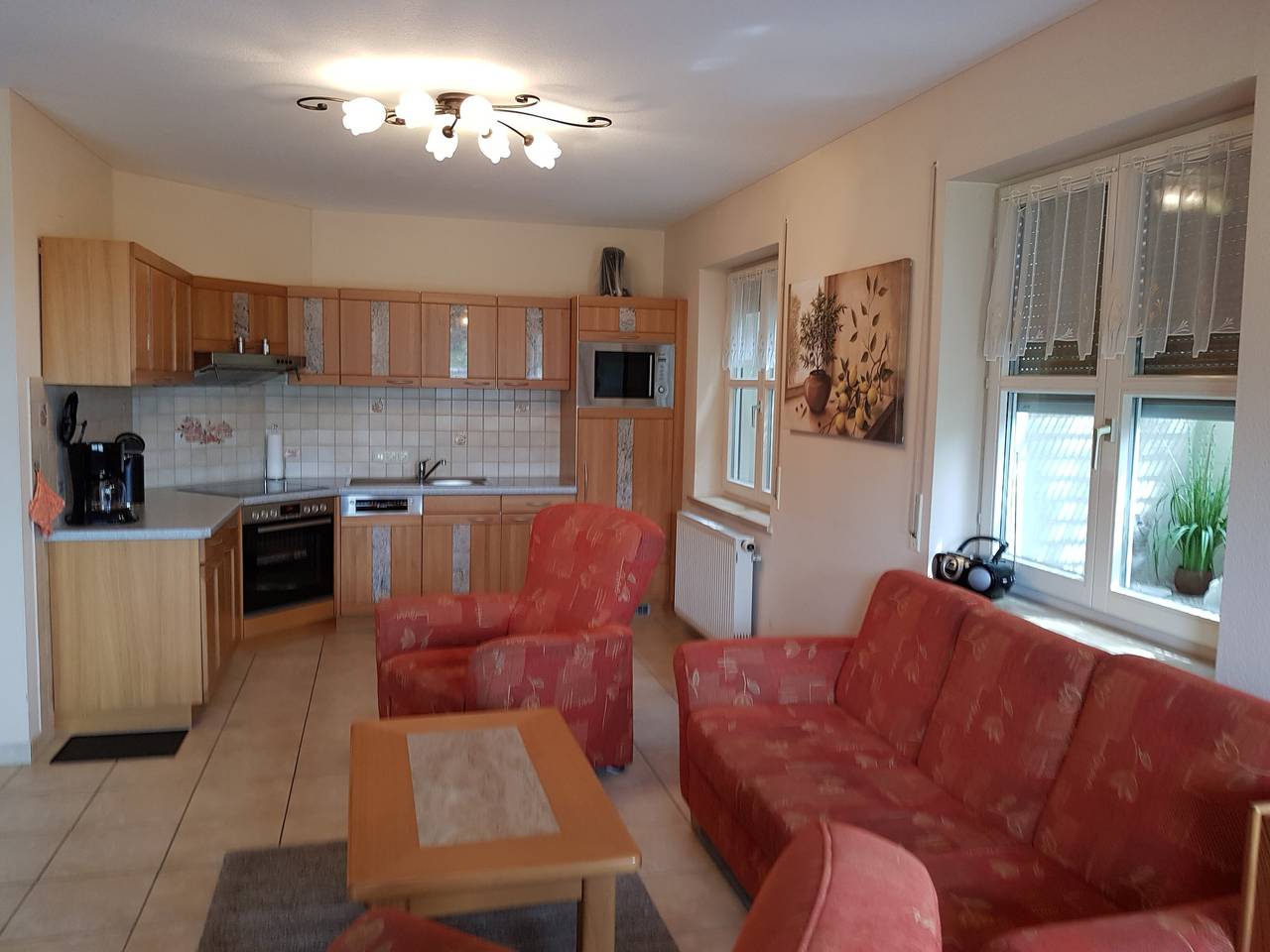 Apartamento entero, Apartamento 'Sonnenschein' con vistas a la montaña, terraza privada y Wi-Fi in Lindau, Suabia (Baviera)