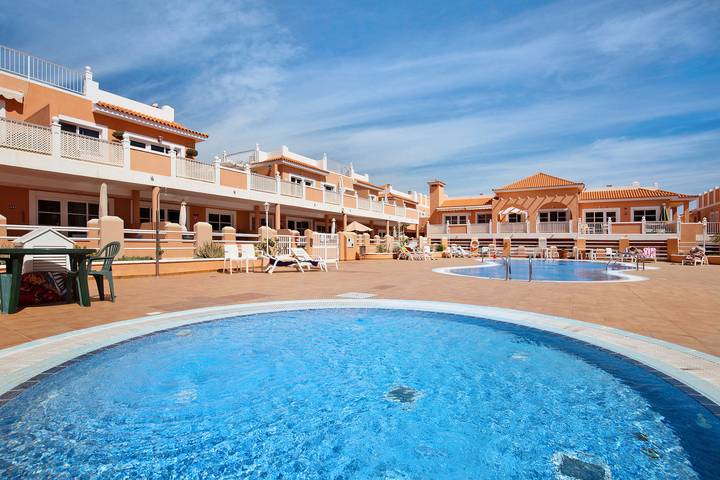 Ferienwohnung für 6 Personen, mit Balkon und Kinderpool in Antigua - 2