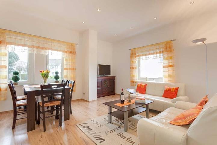 Ferienwohnung für 5 Personen, mit Garten - 1