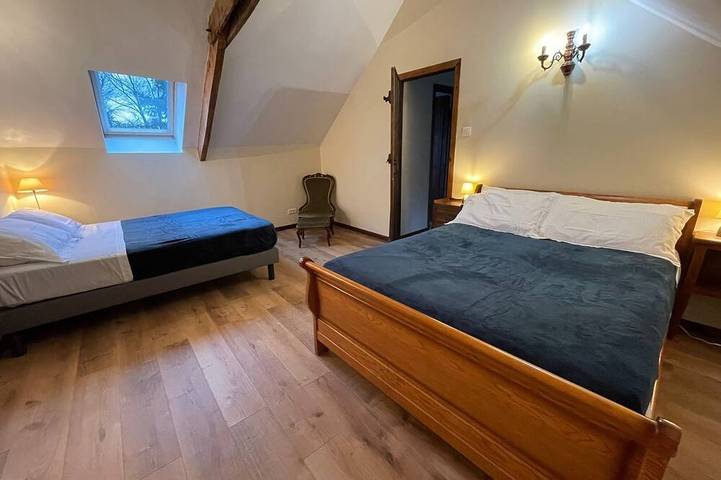 Location de vacances pour 10 personnes, avec piscine à Saint-Nicolas-du-Pélem - 2