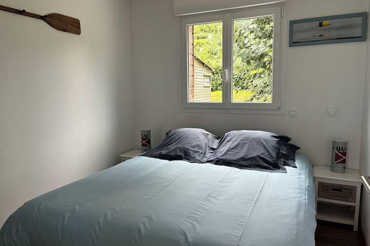 Location de vacances pour 4 personnes, avec terrasse et jardin à Colleville-sur-Mer - 2