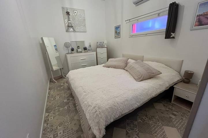 Location de vacances pour 4 personnes, avec jardin à Méounes-lès-Montrieux - 2