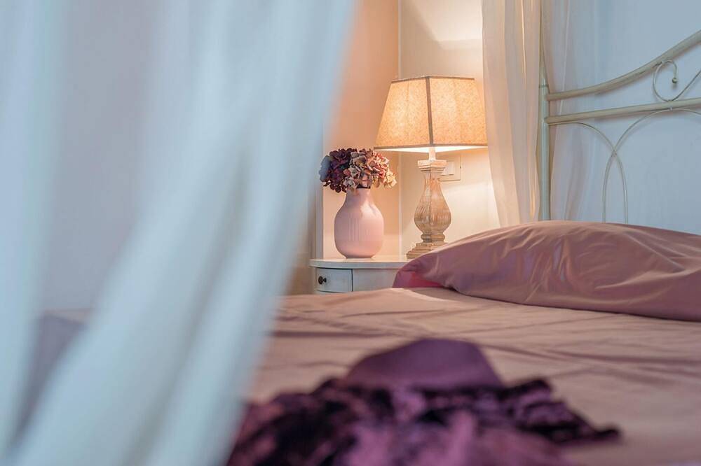Villa Il Fiore e la Farfalla - Villa, 7 Zimmer, Pool, Wlan, Haustiere, Marken in Pesaro, Valle del Metauro
