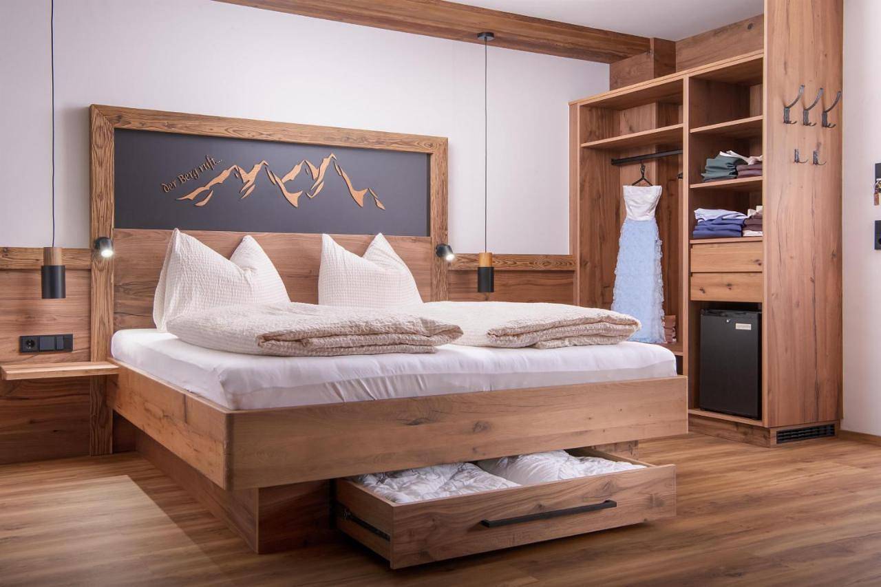 Three-Bedroom Apartment with Shower in Westendorf (Tirol), Kaisergebirge