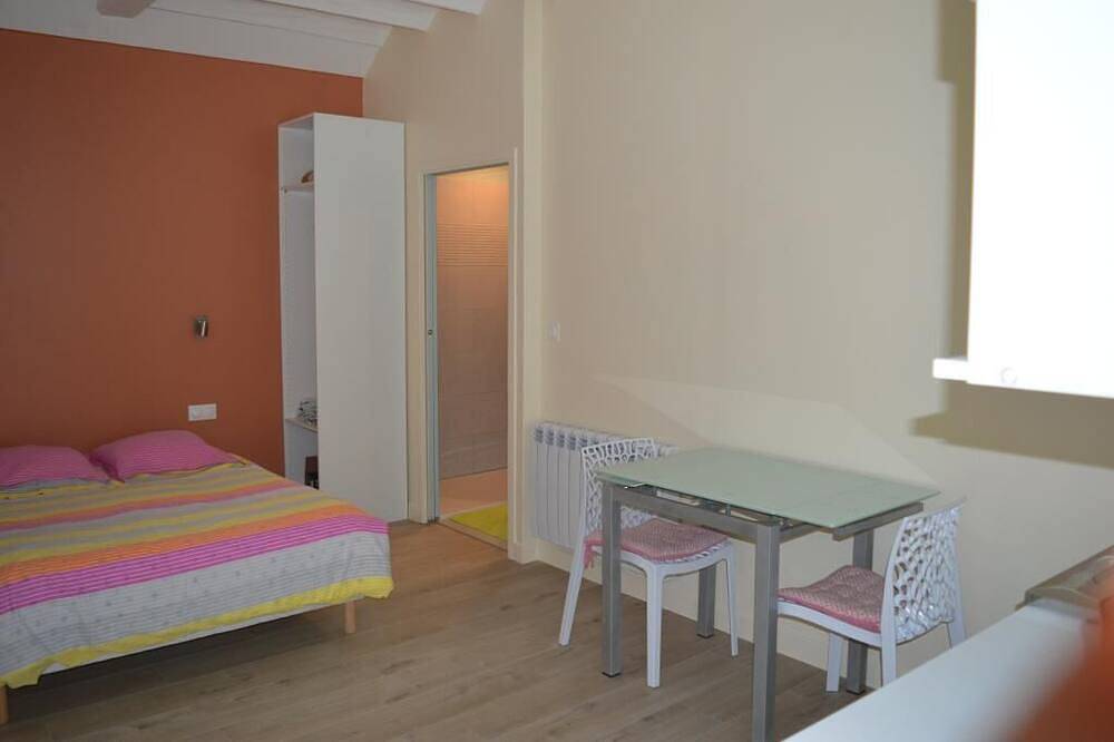 Apartamento entero, City Center Apartment in Saint-Amand-les-Eaux, Región de Valenciennes