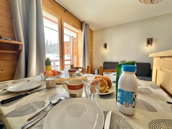 Gîte pour 4 personnes, avec Balcon ainsi que Terrasse et Piscine dans Hautes-Alpe - 4