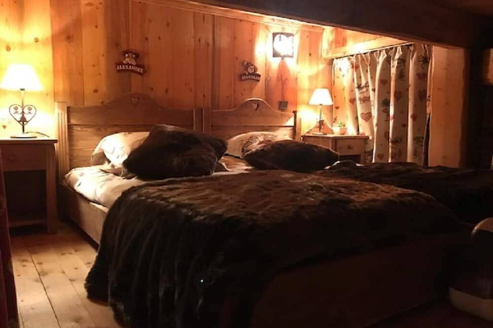 Appartement entier, Appartement duplex de charme en hyper centre à Val d'Isère in Val-d'Isère, Parc National de la Vanoise