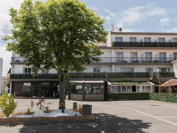 Hôtel pour 2 personnes, avec piscine ainsi que vue et jardin, animaux acceptés