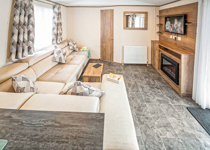 Glamping for 6 people in Hampshire