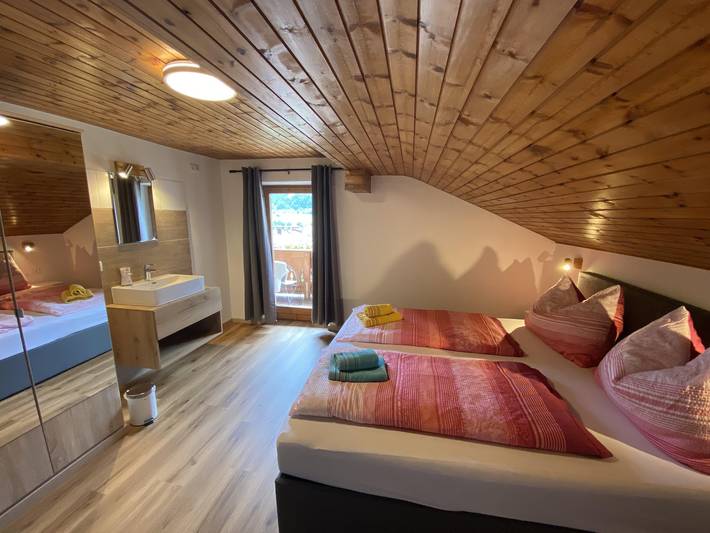 Geheel vakantieappartement, App/2 slaapkamers/2 douche, wc in Söll, Kaisergebirge
