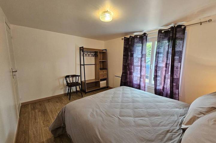 Gîte pour 4 personnes, avec jardin à Chargé - 4