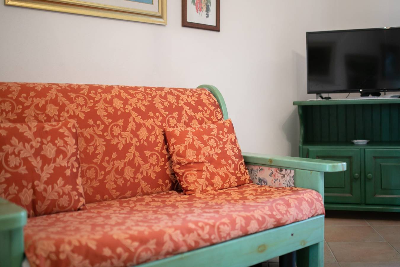 Appartamento intero, Appartamento Primula con terrazza e Wi-Fi in Codaruina/Valledoria, Valledoria