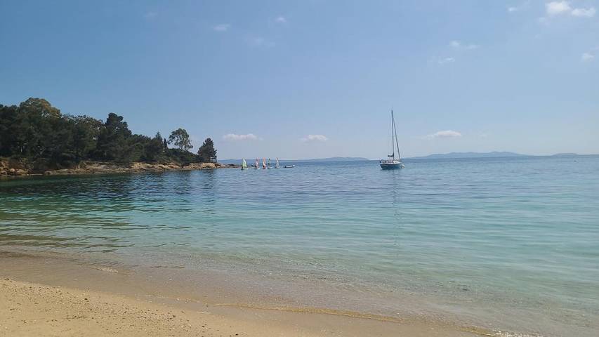 Location de vacances pour 8 personnes, avec vue et terrasse dans Plage de La Fossette