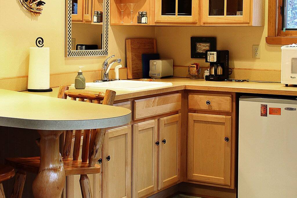 Ganze Wohnung, Das Studio mit ruhigem Gletscherblick verfügt über einen privaten Whirlpool und vieles mehr in Girdwood, Anchorage