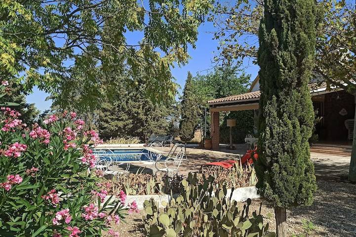 Chalet para 8 personas, con jardín - 1