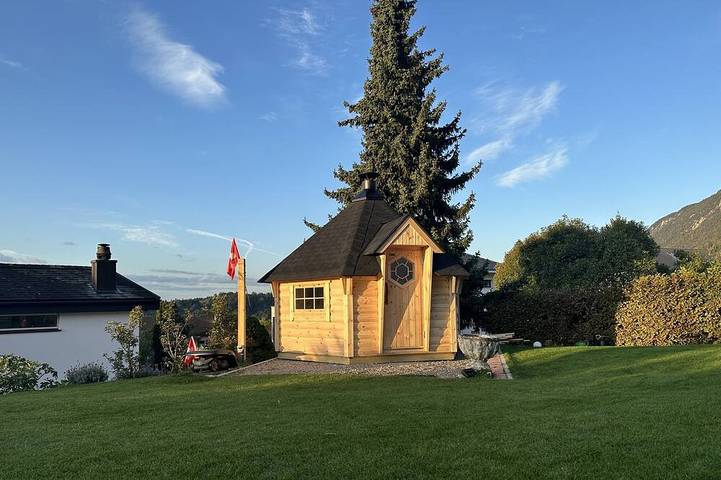 Villa für 12 Personen, mit Garten und Sauna
