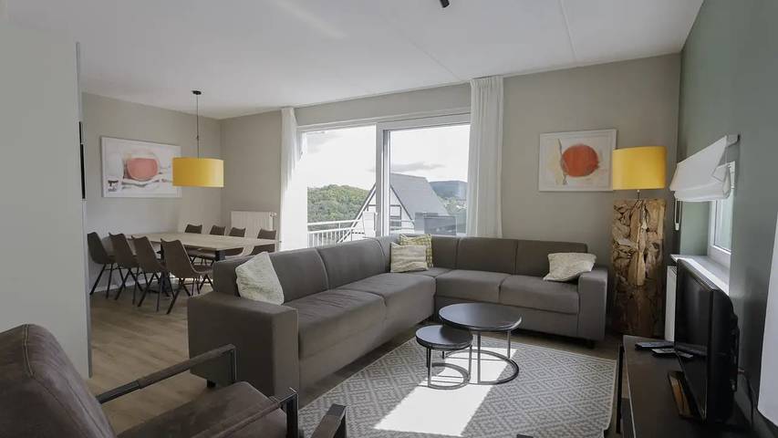 Villa für 8 Personen, mit Terrasse und Pool sowie Sauna und Whirlpool in Heimbach - 2