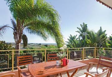 Villa for 12 Guests in São Sebastião, São Gonçalo de Lagos, Picture 2