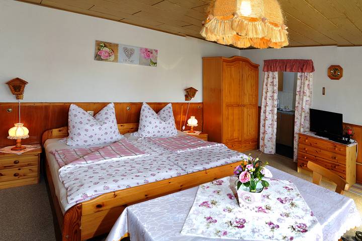 Ferienwohnung für 2 Personen, mit Balkon/Terrasse in Masserberg - 2