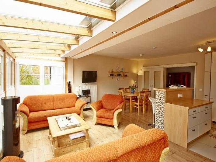 Ferienwohnung für 6 Personen, mit Garten und Sauna, kinderfreundlich in Waabs - 2