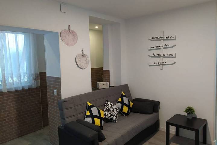 Appartement entier, Appartement confortable d'une chambre, situé à 1,5 km de la plage et doté d'équipements modernes in Cadix, Costa de la Luz