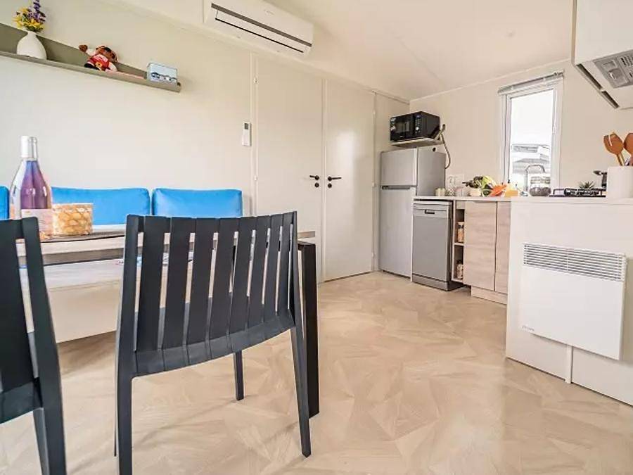 Camping l'Océan - Mobilhome 4 personnes - Loisirs 3 Pièces 4 Personnes + Tv in Brem-sur-Mer, Vallée de la Loire