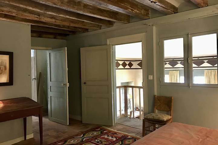 Location de vacances pour 8 personnes, avec terrasse à Saint-Fargeau - 3