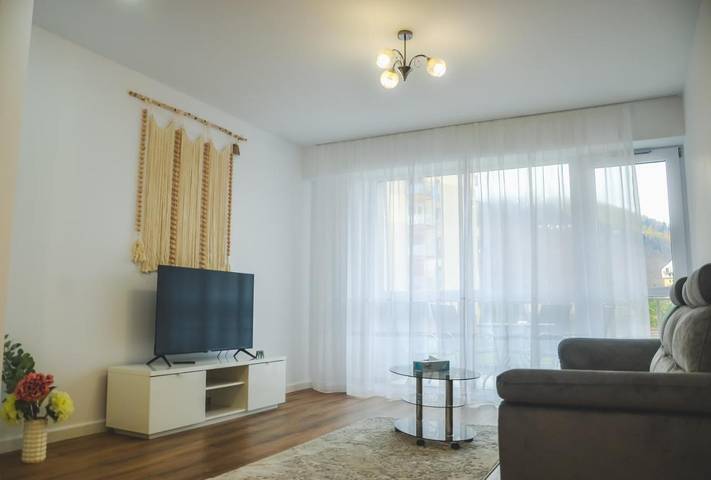 Gîte pour 6 personnes, avec vue et piscine ainsi que sauna et terrasse à Sinaia - 3