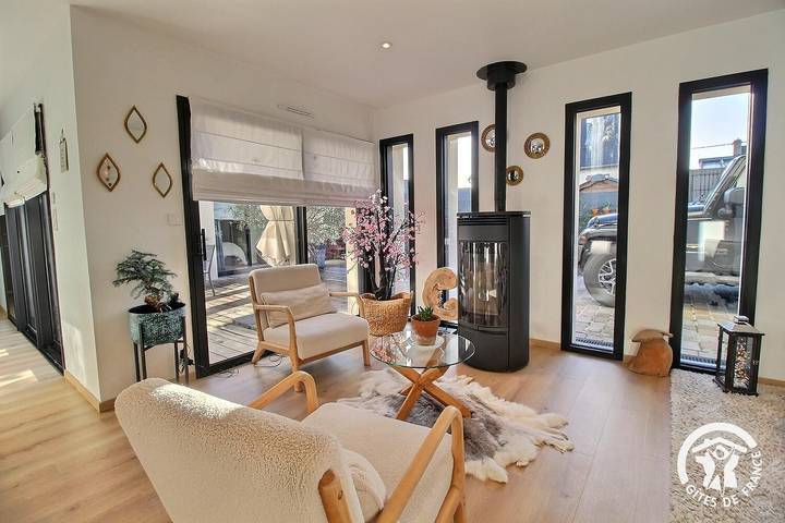 Gîte pour 4 personnes, avec terrasse et jardin ainsi que jacuzzi et sauna dans Beaussais-sur-Mer - 3