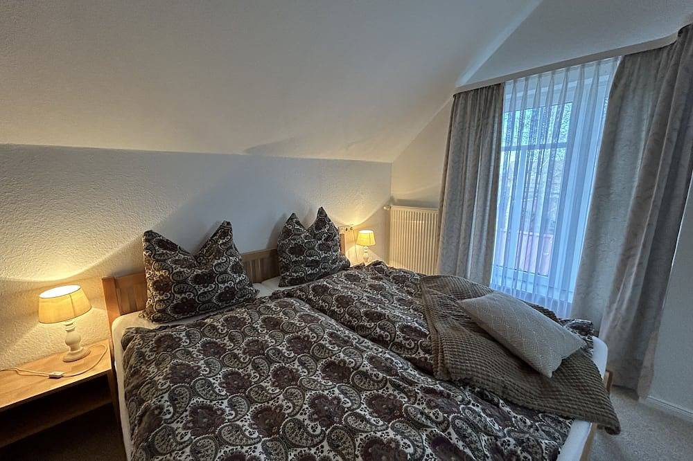Ganze Wohnung, Ferienwohnung Seeschwalbe direkt am Nordseedeich. Idyllisch, ruhig, Naturstrand in Hagermarsch, Landkreis Aurich