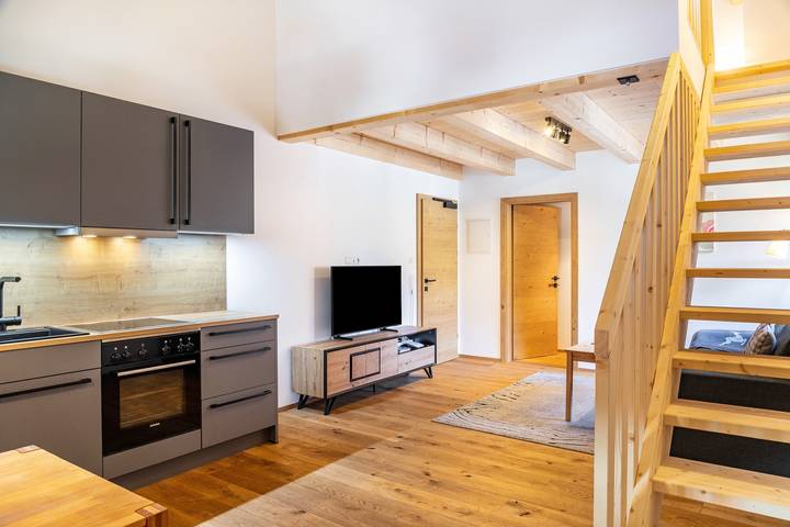 Ganze Wohnung, Ferienwohnung 'Alte Mühle' mit Bergblick und Wi-Fi in Scharnitz, Arnspitzgruppe