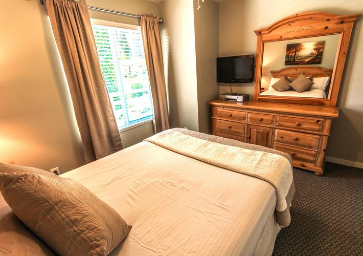 Entire apartment, Skiers Lodge Condominium in Uinta Wasatch Cache National Forest