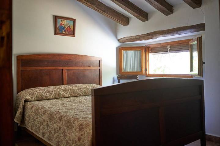 Casa de vacaciones para 11 personas, con piscina además de terraza y vistas, Se admiten mascotas en Sierra Sur Jaen - 3