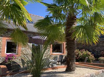 Gîte pour 4 personnes, avec jardin et terrasse à Pordic
