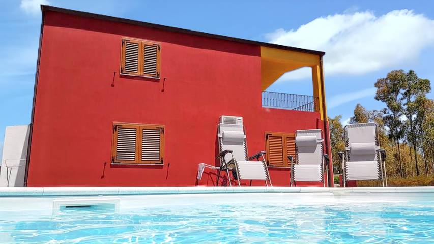 Appartamento per 6 persone, con piscina in Cardedu